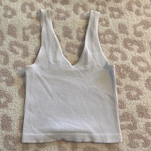 Ribbed white tank top